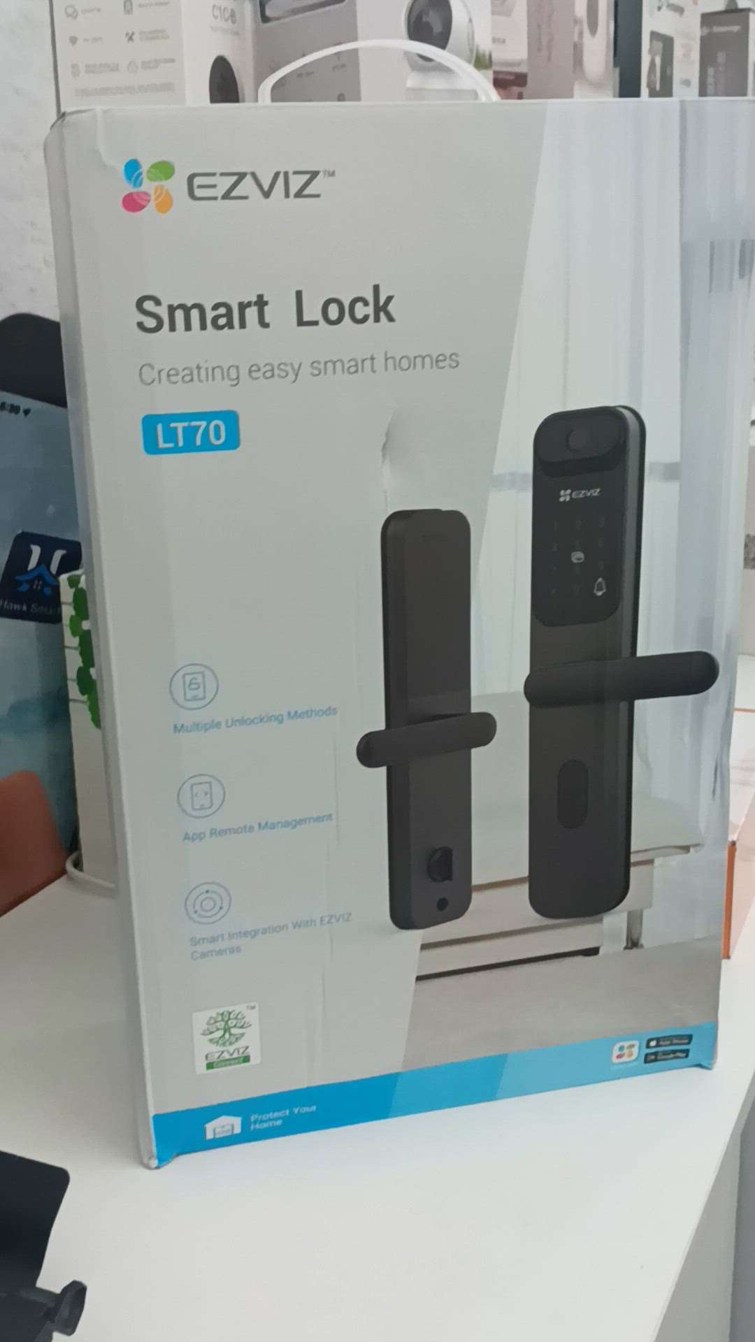 Smart lock 
#smartlocks 
#smartdoorlock 
#smartdoorphone 
#cctvdesignforvillas 
#cctvsystem 
#cctvcamera 
#hd_cctv 
#cctvoutdoor