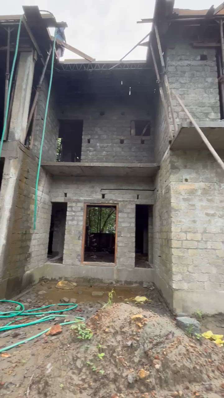 4bhk residential ongoing @varapuzha

  #buildersinkochi  #koloapp #HouseConstruction #builder #bestbuildersinkochi #allkeralaconstruction