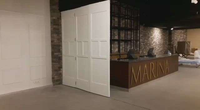 We have done the complete interior of Marina Home in 2018, Marina is a furniture showroom this is a Dubai Besed....
 #InteriorDesigner 
#LivingRoomInspiration 
#furniture 
#DelhiGhaziabadNoida 
#WalkInWardrobe