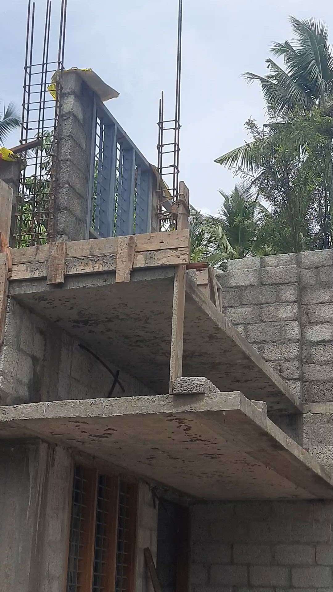Wall construction , column rebar installation