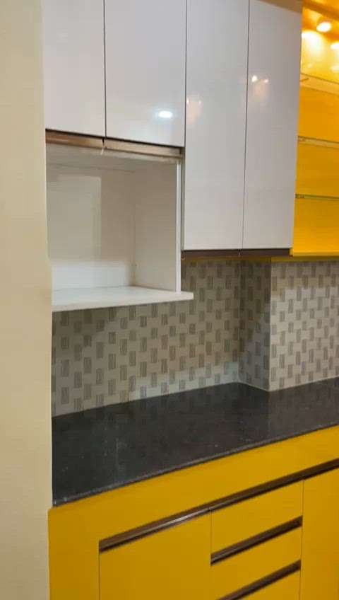 Modular kitchen 
 #KitchenIdeas  #KitchenCabinet  #InteriorDesigner  #KitchenInterior