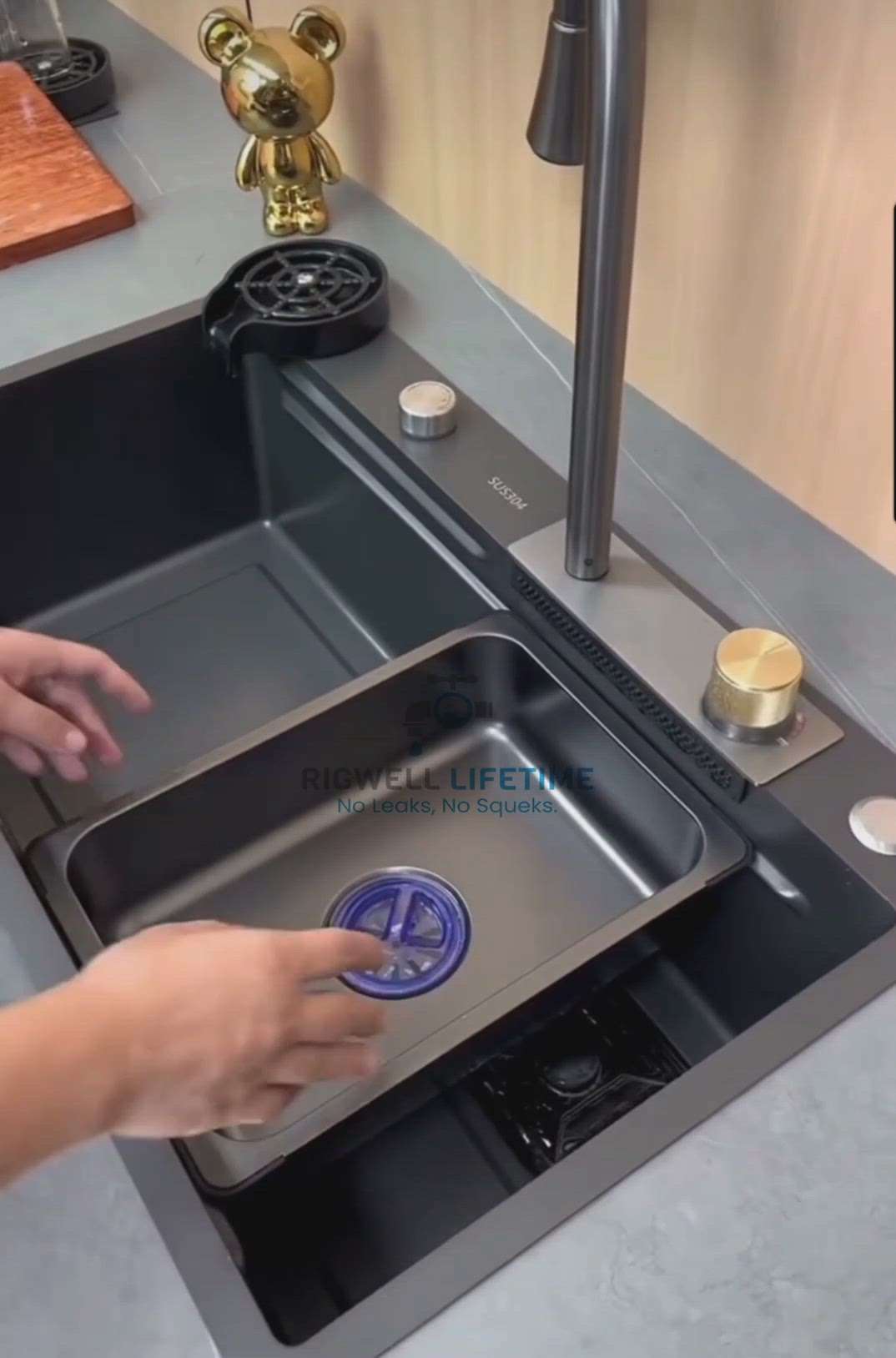 Rigwell Lifetime waterfall fountain kitchen sink.
10 years replacement guarantee .
 
shop at- https://rigwelllifetimeonline.com/product/30-18-10-waterfall-fountain-designer-kitchen-sink/

contact- 9810840470 

 #KitchenIdeas  #kitchenstyle  #KitchenCabinet  #KitchenInterior  #ModularKitchen  #kitchensink #kitchensinks #KitchenRenovation #InteriorDesigner #Architect #Architectural&Interior