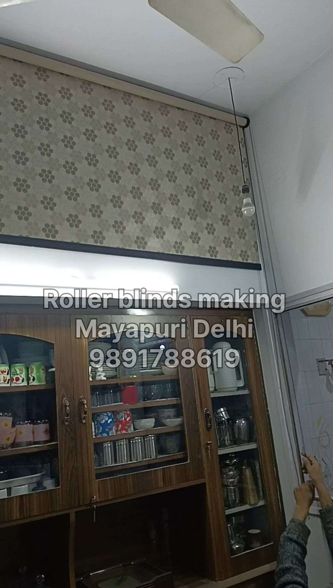 How to fit roller windows blinds installation mayapuri Delhi
mobile no - 9891788619