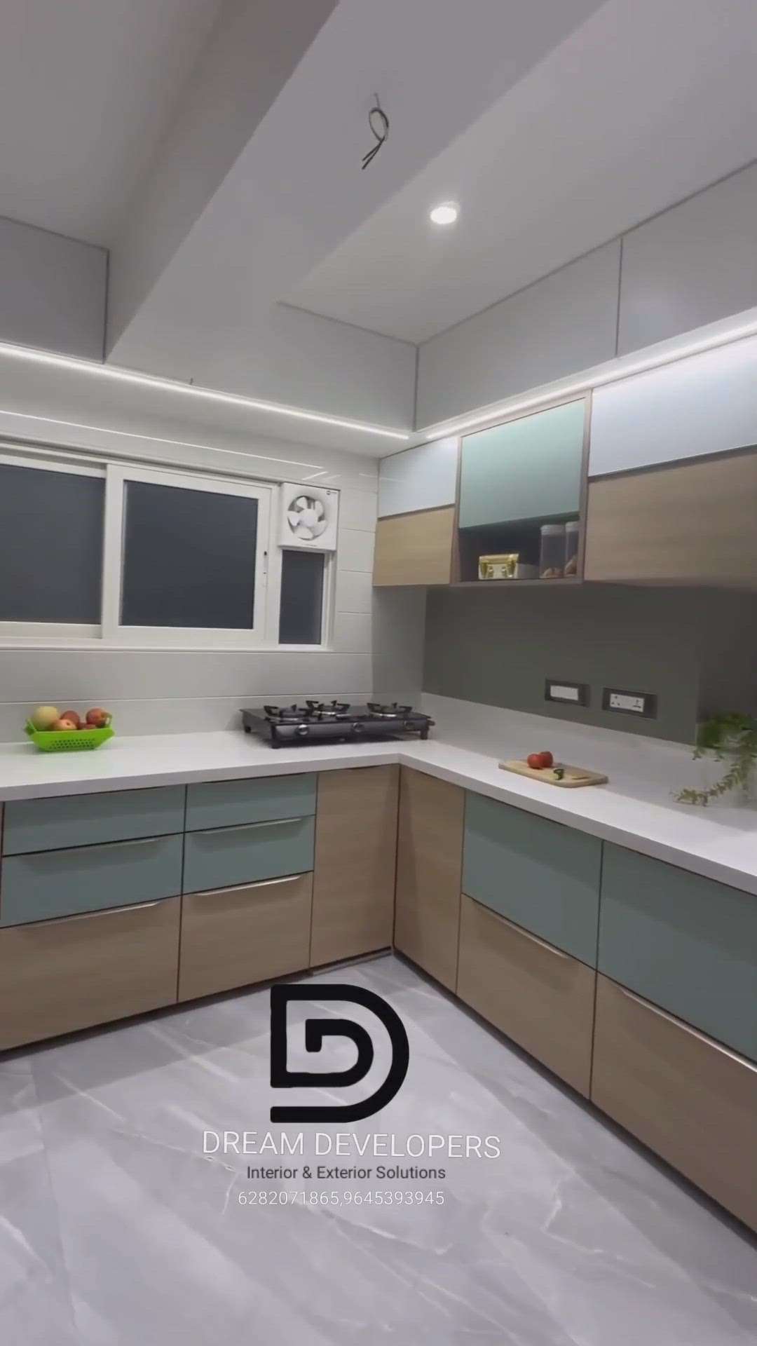 new model modular kitchen
 #ModularKitchen #InteriorDesigner  #KitchenIdeas #KitchenInterior #homeinteriors #KitchenRenovation #ClosedKitchen #OpenKitchnen