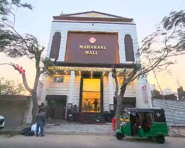 maharani mall. 
banipark Jaipur

#bestelectricwork 
#suhail
#suhail7222847001 
#suhailelectrician