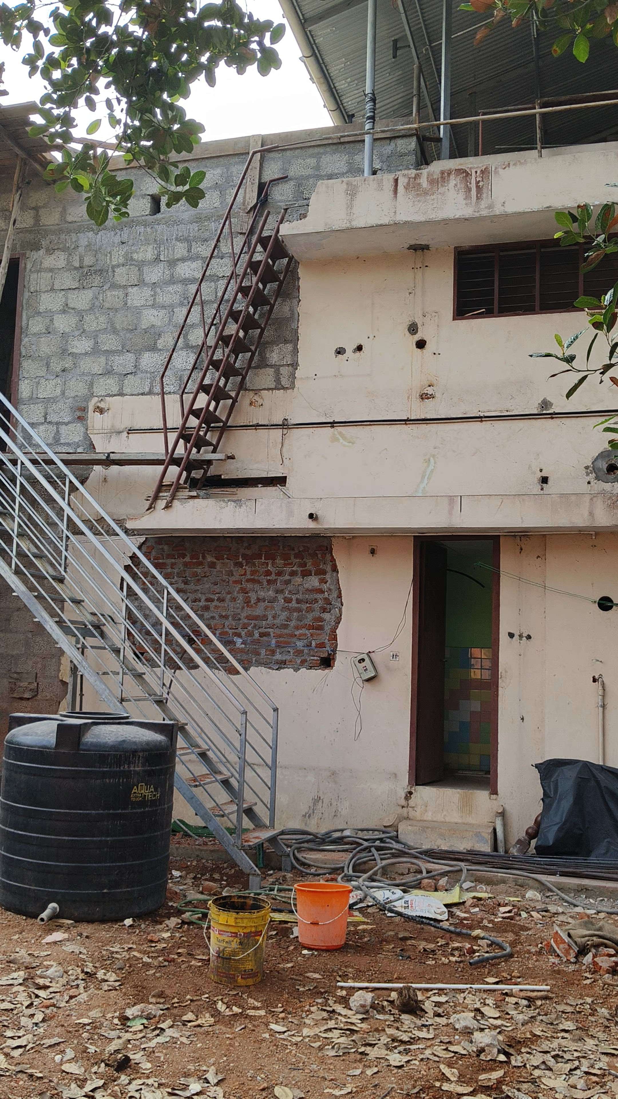 renovations  #HouseRenovation  #InteriorDesigner  #trivandrum@