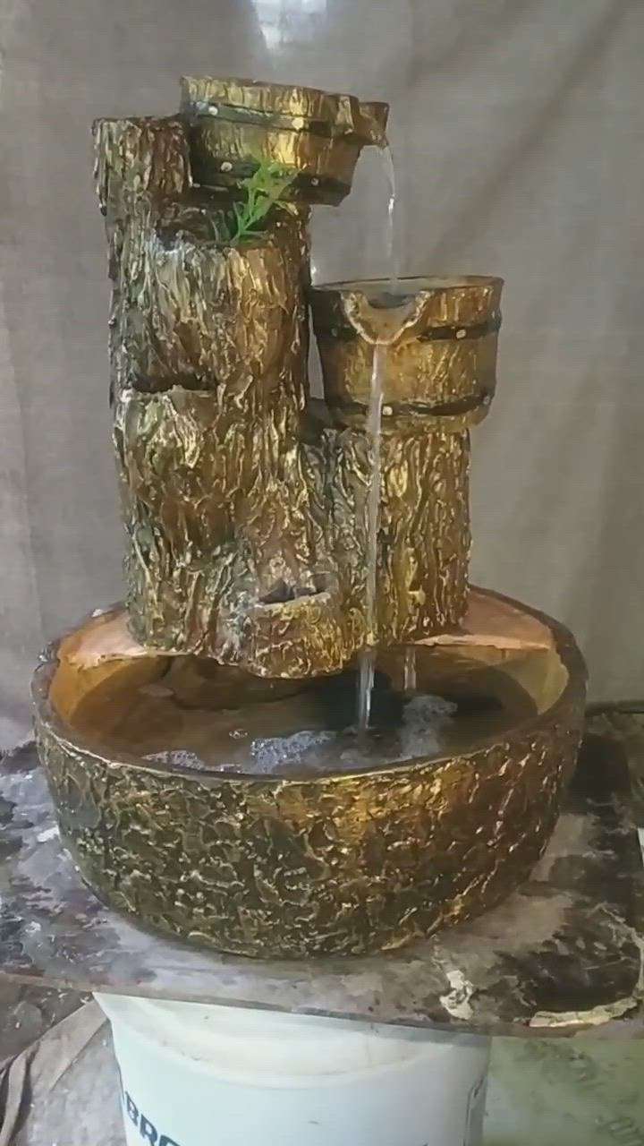 Table top water fall