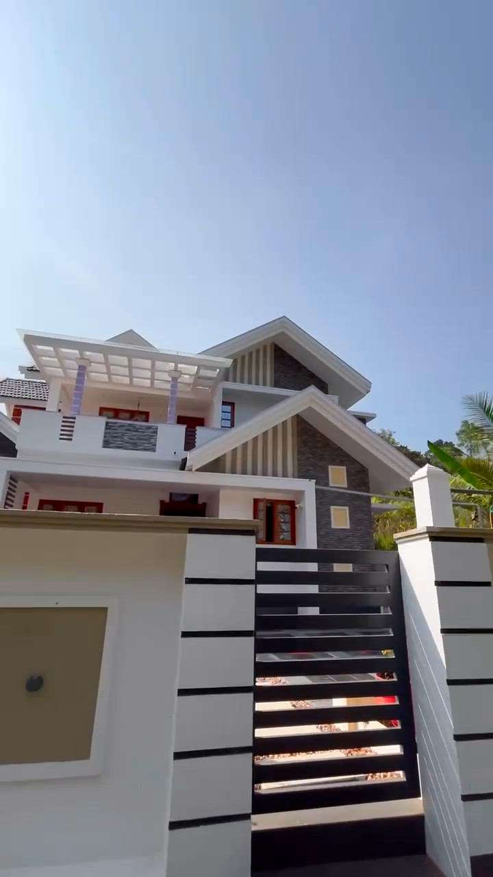 Site:manarkkadu😍😎  #InteriorDesigner  #KitchenInterior  #ModularKitchen  #modular  #HouseDesigns  #KeralaStyleHouse  #KeralaStyleHouse  #Kottayam
