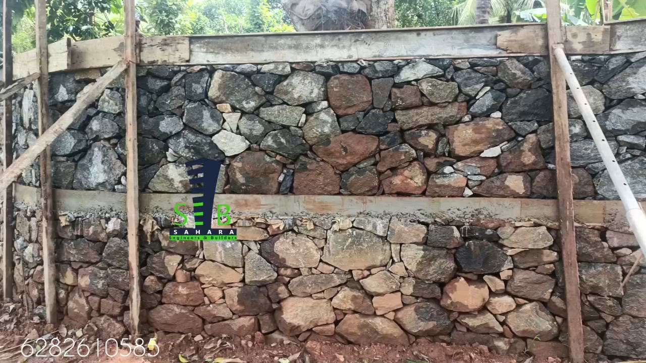 Retaining wall at Karuvanpadi  #retainingwall  #compoundwall  #rrwork