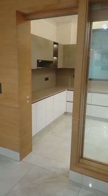 modular kitchen in pu glossy finish