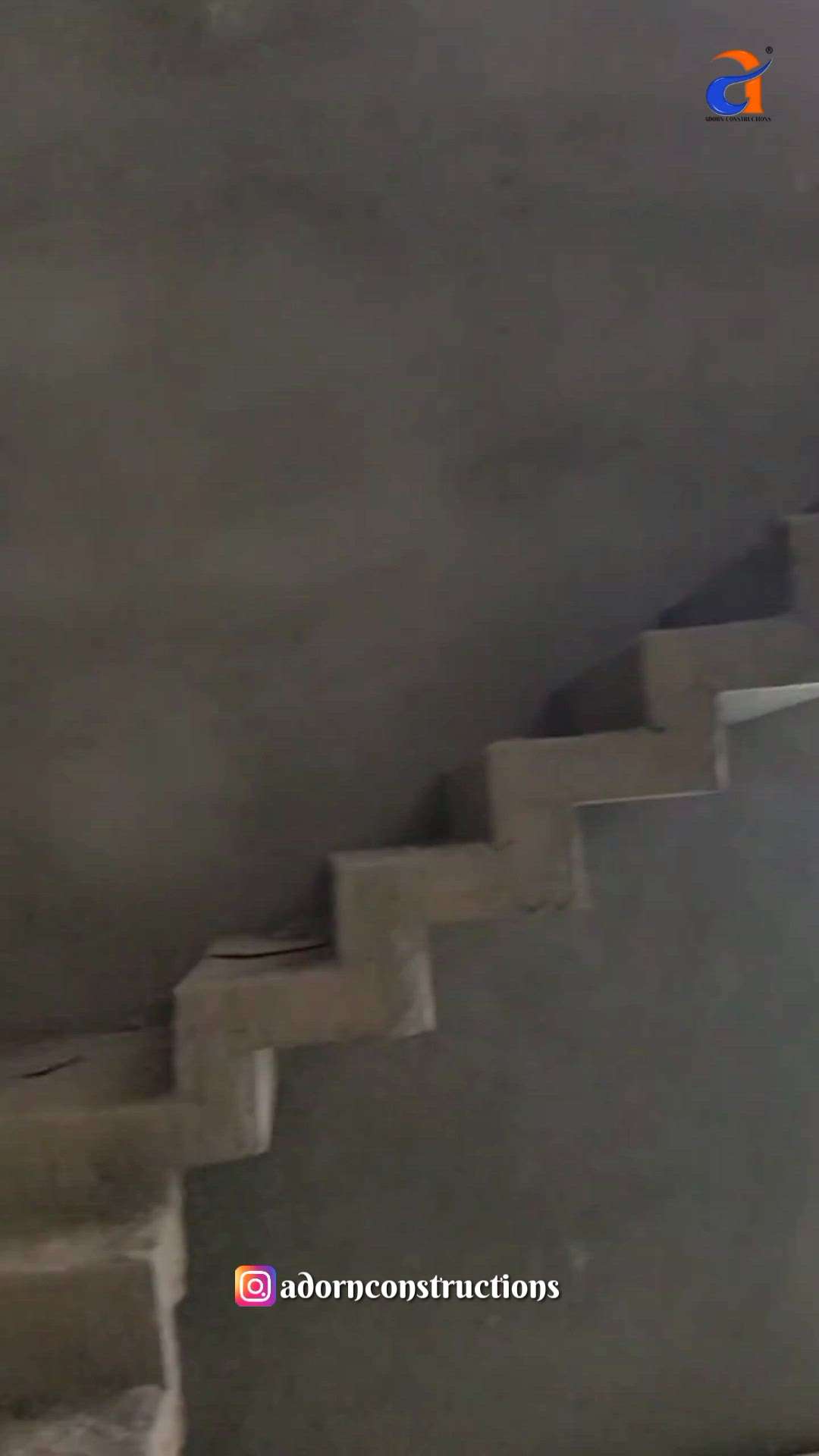 oru adipoliiii interior Magic ✨🪄



 #InteriorDesigner #interior #staircase #StaircaseDecors #wooden