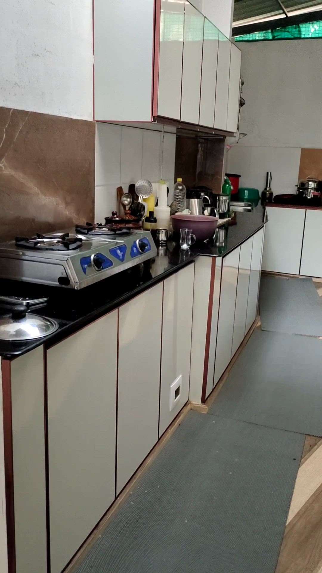 work ariea kitchen modular😍more details 👉9946274303

#modularkitchen  #homesweethome #HomeDecor  #palakkad  #trissur  #kozhikode #Malappuram  #ernamkulam  #Kollam  #allkerala