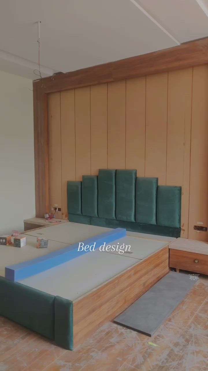 #InteriorDesigner #Architectural&Interior #plywoodinterior #plywoodfurniture  #plywood710  #ply  #laminatedply  #BedroomDesigns  #WoodenBeds  #BedroomIdeas  #BedroomCeilingDesign  #ModernBedMaking  #LUXURY_BED  #bedhead  #greyongreyallday  #best_architect  #WalkInWardrobe  #Location  #indianarchitecturel  #indiaarchitects  #plywoodwork  #etc