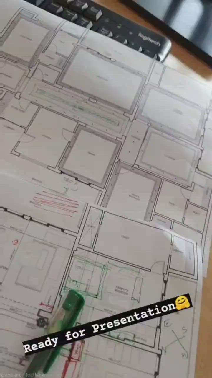 Feel free to contact me...... 
Regarding : layout plan, photoshop render plan, builder floor layout plan.... etc.

follow me on Instagram:
https://instagram.com/ass.architectkajal?utm_medium=copy_link

#LayoutDesigns  #layoutfloor plan  #Architectural&Interior  #architecturedesigns  #artechdesign  #homeplan  #workingplan#archdaily