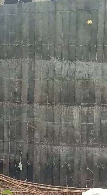 kotagiri site ,

 semi circle rcc wall