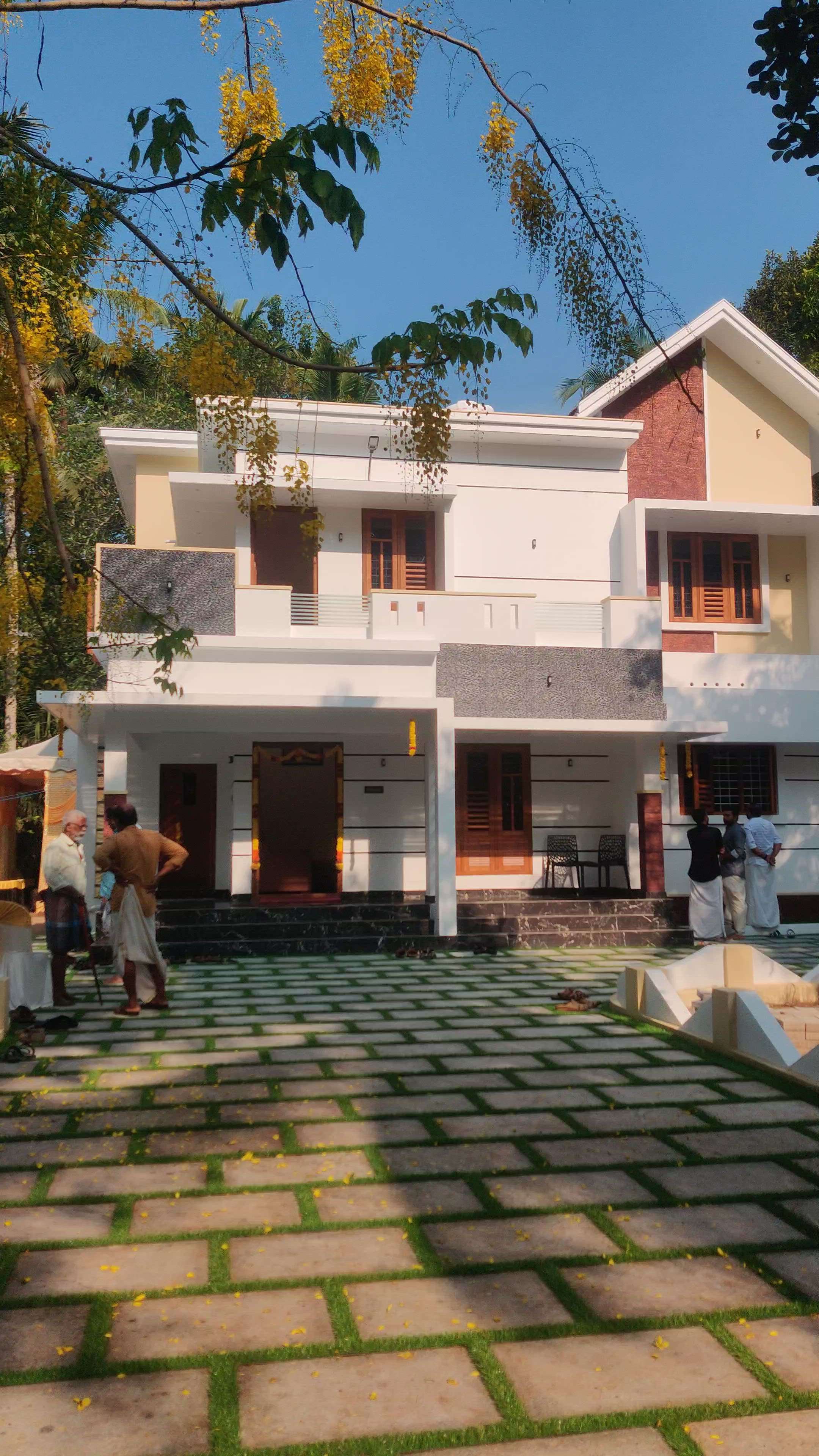 completed work @ Kayamkulam
client :Adersh 
Future contractors & Interiors,
Haripad