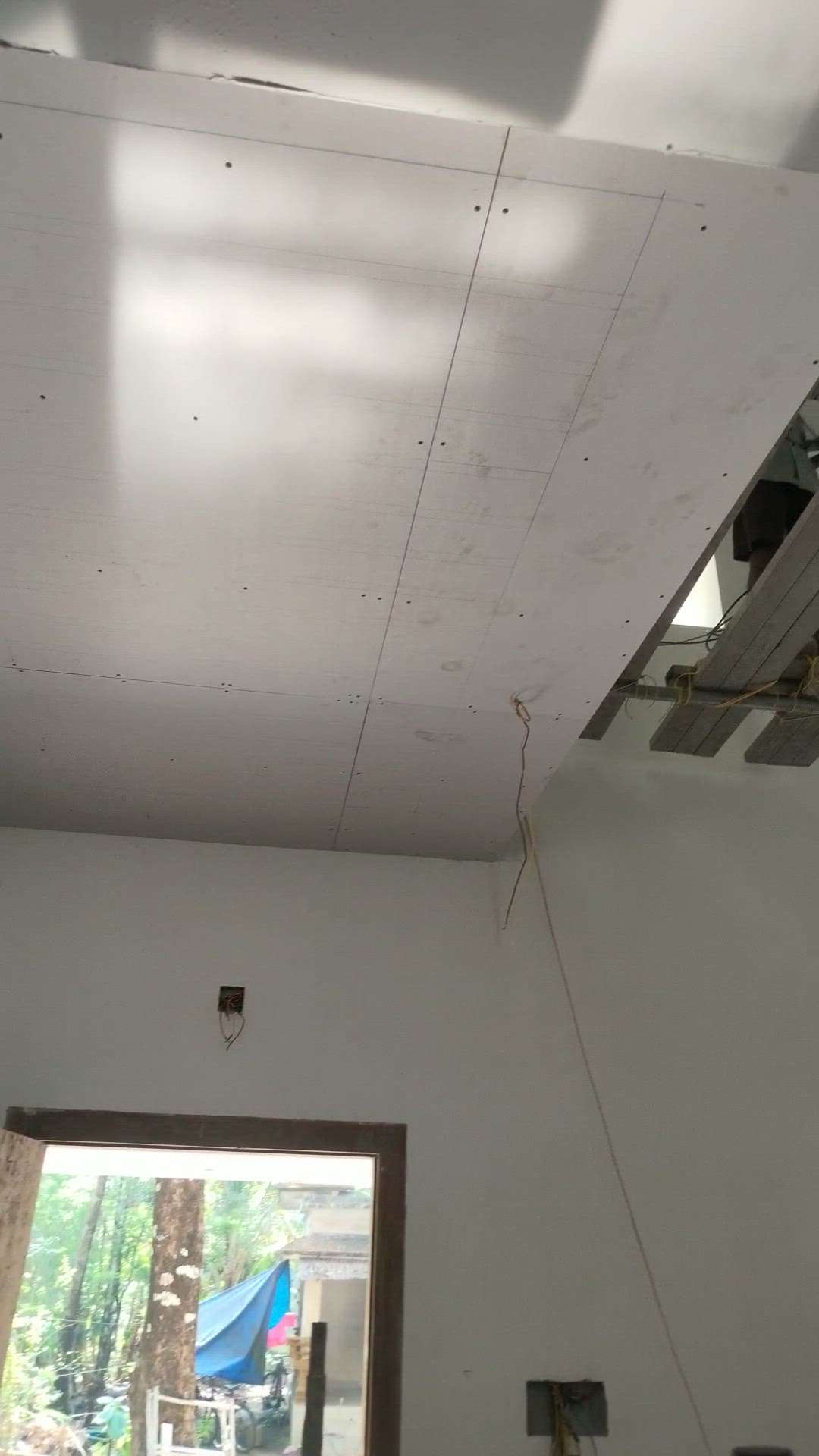 #interior #Gypsum ceiling
  #interiorcontractors   #VDESIGNS builders #builders