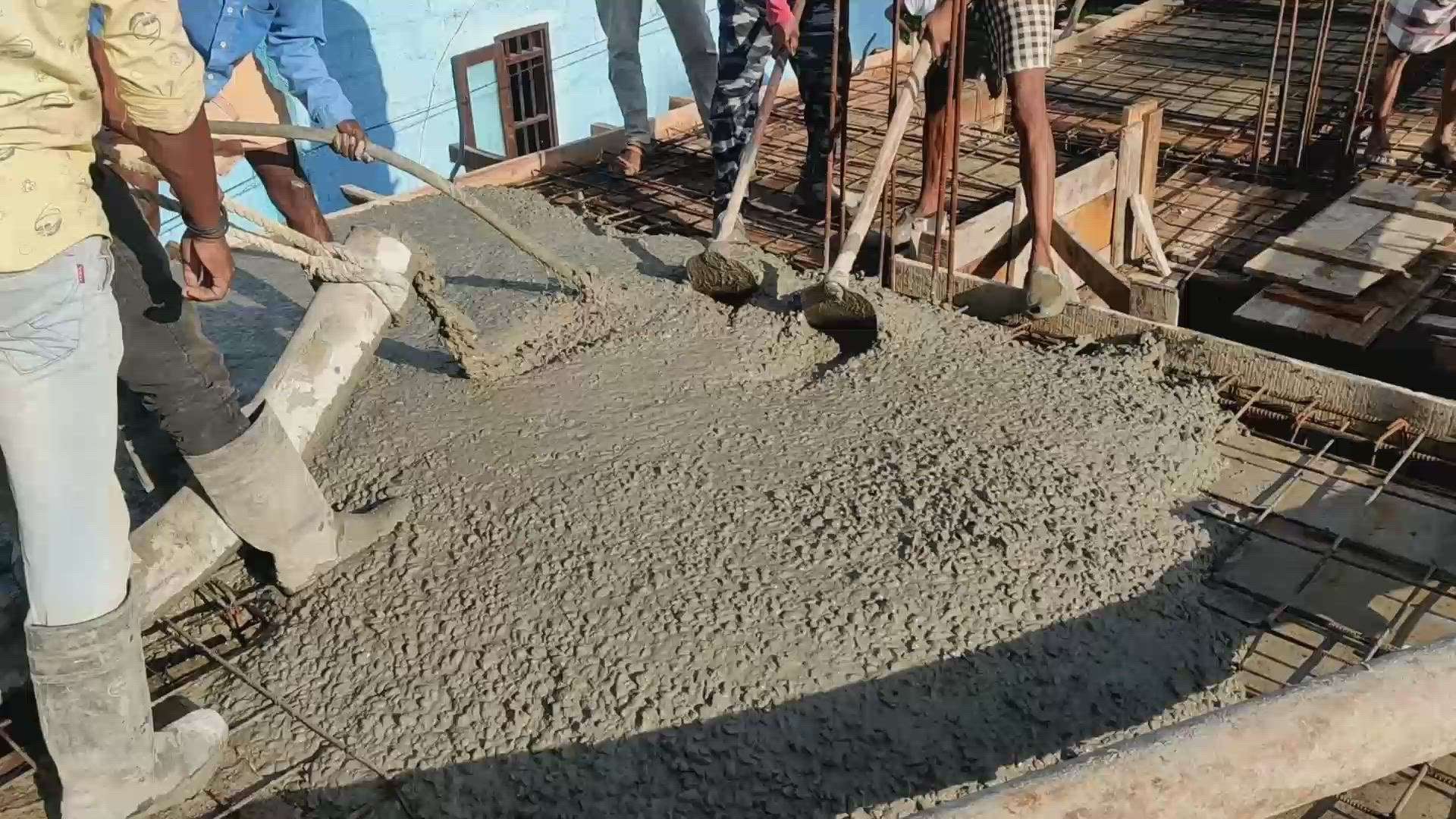 ready mix concrete  work going on @kollam pathanapuram
 #dreambuilders  #NAFEESATHULMIZRIYA