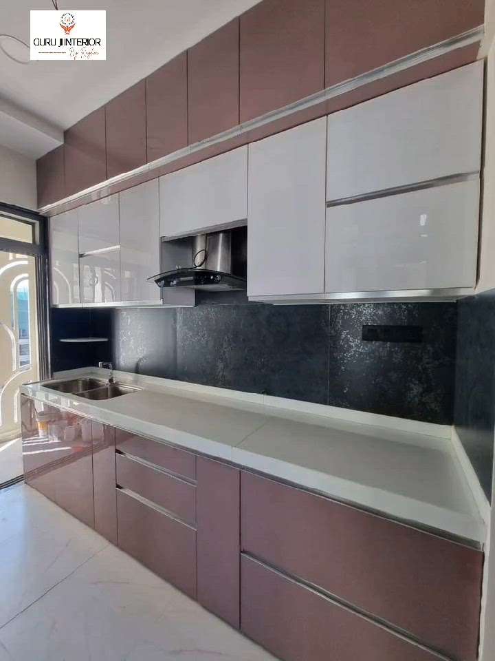 Modular Kitchen Project Done..

Guru ji interior
By - Raghav
Call - 9870533947,7303111335
#modularkitchens #kitchen 
#homeinteriors #intriordesgin 
#perfectinterior #interiors 
#luxuryinterior #luxurybedrooms 
#luxuryhomeinteriors