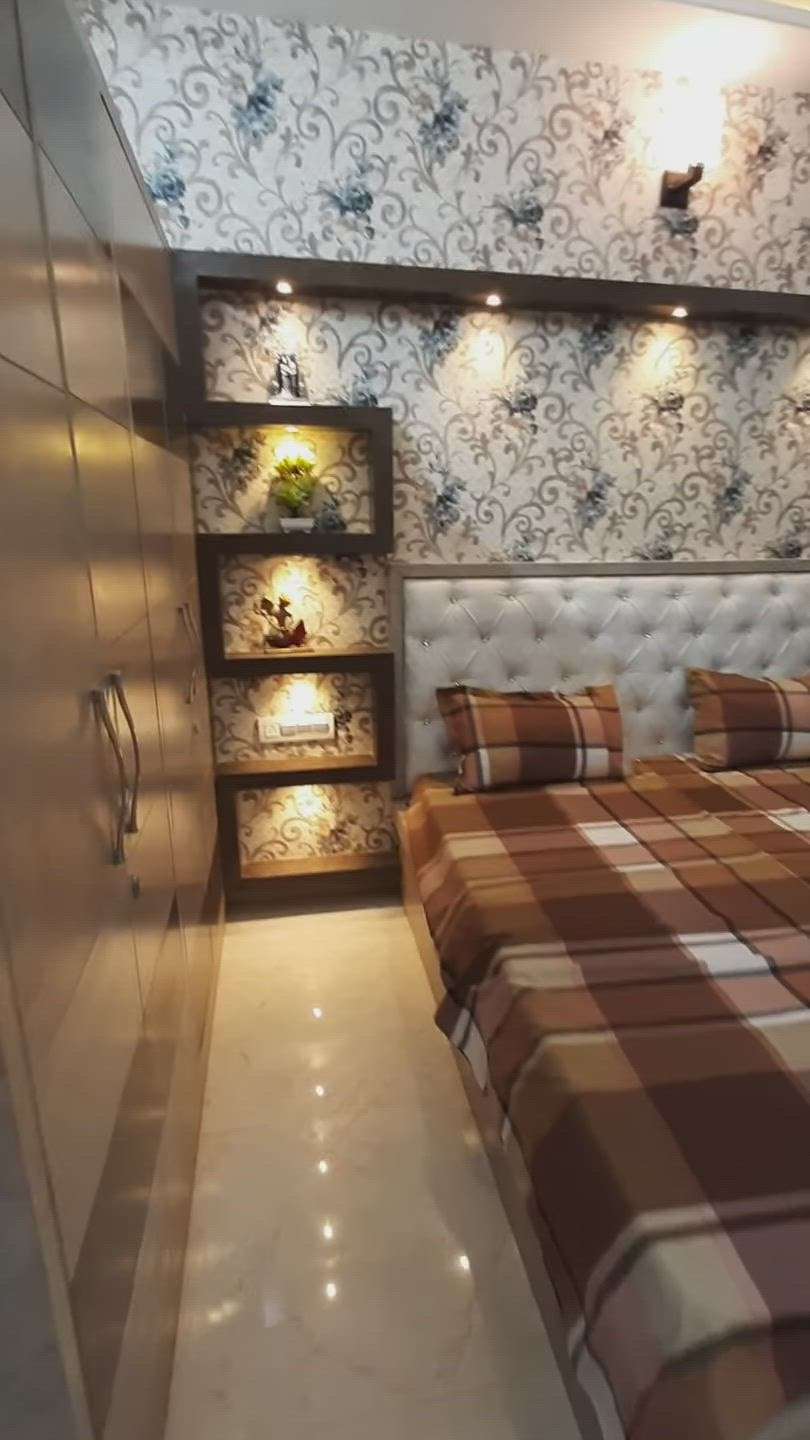 Small Luxury Room
#HouseDesigns 
#hibainteriors 
#LUXURY_INTERIOR