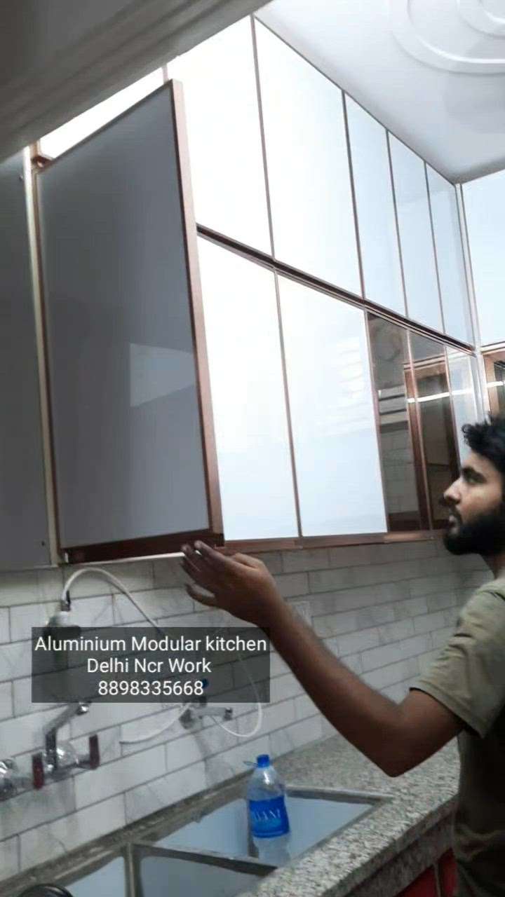 Aluminium Modular kitchen termite free Delhi ncr Call 📞8898335668 #aluminiumkitchen #KitchenIdeas  #LShapeKitchen #InteriorDesigner #viralvideo