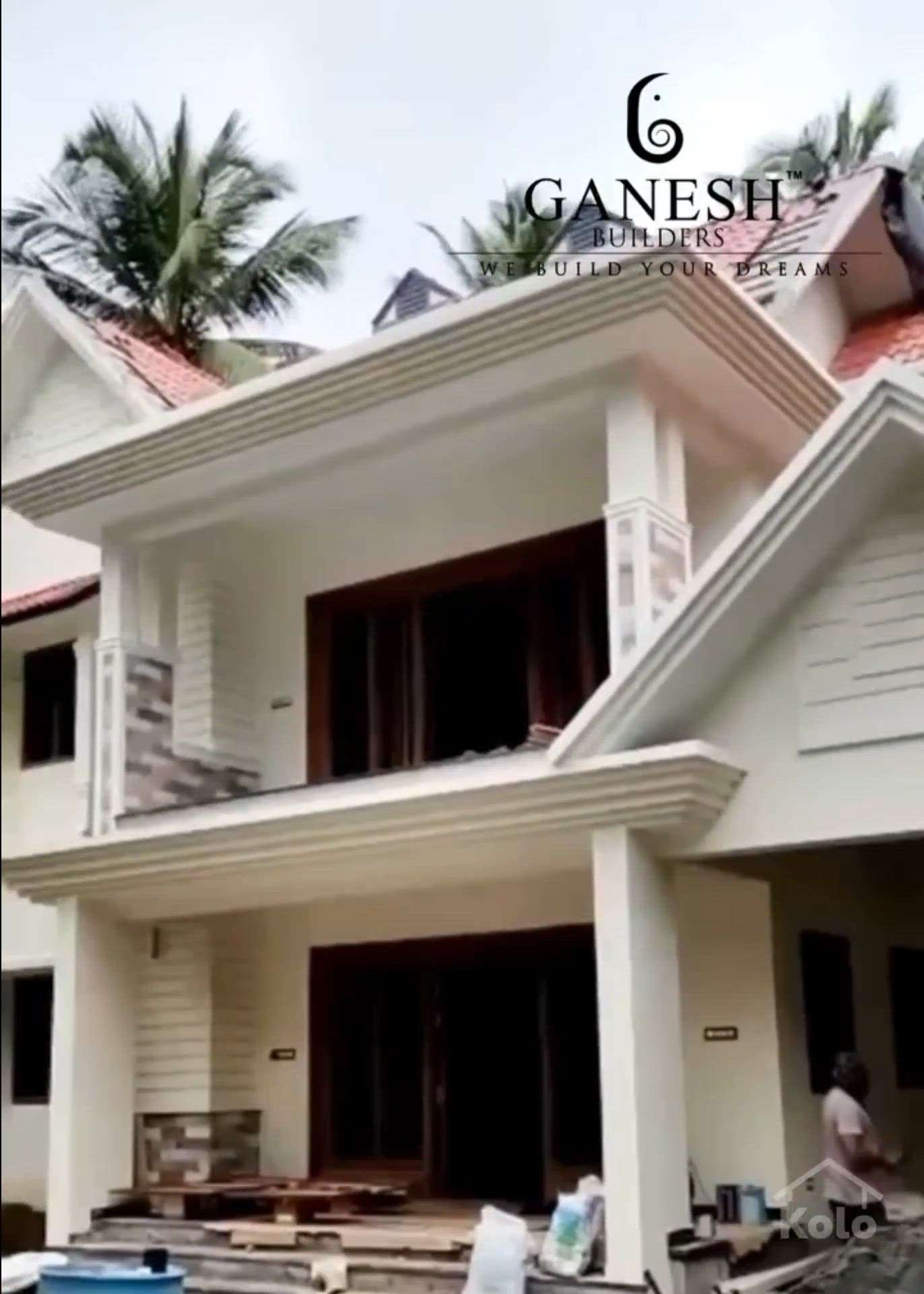3300/4 bhk/Fusion style
/double storey/Thrissur

Project Name: 4 bhk,Fusion style house 
Storey: double
Total Area: 3300
Bed Room: 4 bhk
Elevation Style: Fusion
Location: Thrissur
Completed Year: 2023

Cost: 1.17 cr