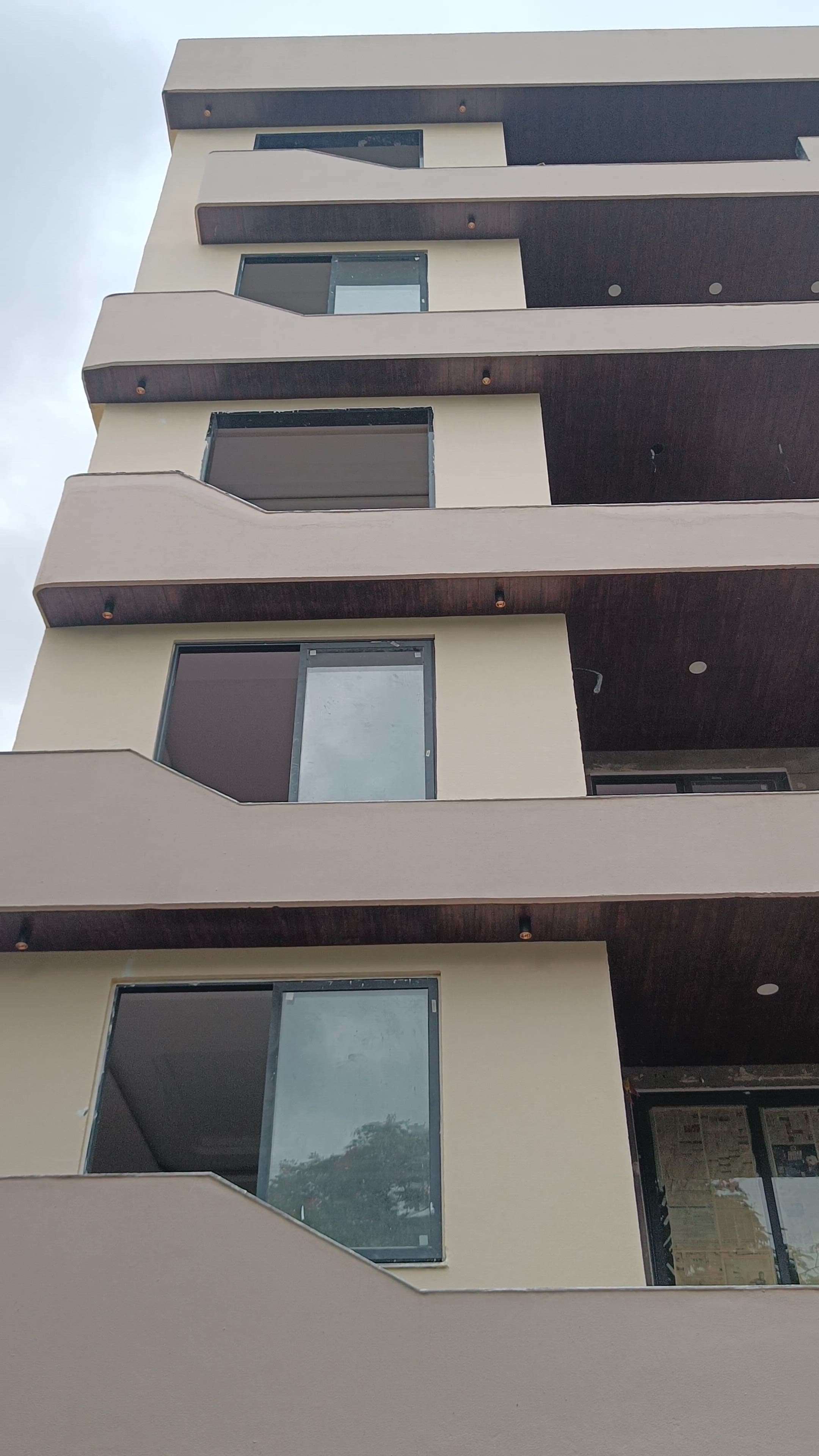 PVC False Ceiling Work  Complete 😍😍😍

#FairDeals #fairdealsjaipur #jaipur #HomeAutomation #HomeDecor #PVCFalseCeiling #Pvc #InteriorDesigner #Architectural&Interior #HouseDesigns #ContemporaryHouse #BalconyCelingDesign #BalconyGarden #Pvcpanel #pvcwallpanel #pvcsheet #pvcceilingdesign #Installing #instahome #homeinterior #Architect #architecturedesigns #wpclouvers #WoodenCeiling #exterior_Work #exteriordesigns #porch #FalseCeiling #jaipurfashion #jaipurtourism #jaipurdiaries #jaipurblog #rajasthani #rajasthandiaries #rajasthan #jodhpur #udaipur #ajmer #pinkcity #pinkcityjaipur #sikar #jaipurphotography #jaipurite #interior_designer_in_rajasthan #alwar #kota #indianarchitecturel #indianarchitectsandbuilders #BuildingSupplies #CivilEngineer #HouseConstruction #ConstructionTools #civil #hashtag #viralkolo #viralvideo #WoodenFlooring #LivingRoomWallPaper #customized_wall