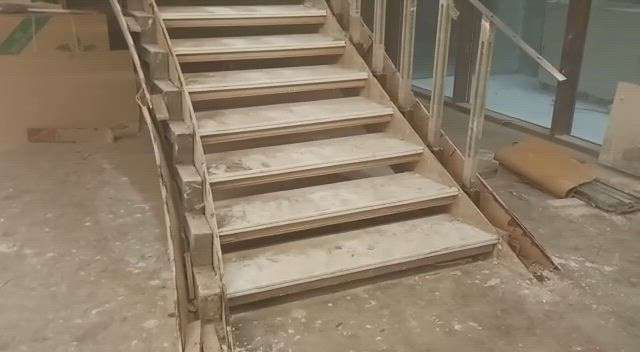 faridabad sec 21 a round stair case the quality you diserve