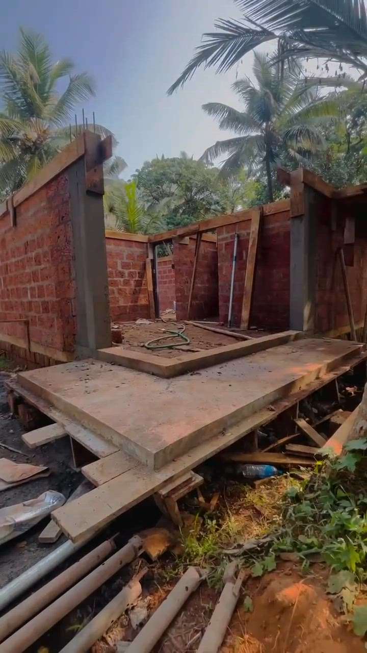 #kalp 
 #KeralaStyleHouse 
 #karippur 
 #HouseDesigns 
 #cornerwindow 
 #baywindow 
 #new_home 
 #ongoing-project 
 #MasterBedroom 
 #new_home