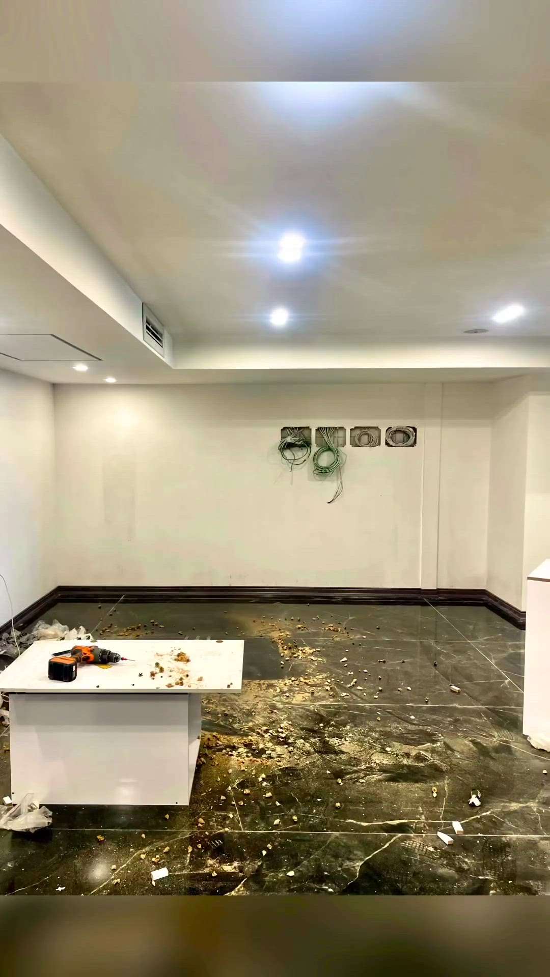 Looking for one-stop interior design solutions for your dream home or office? 😍
At Stunning decor, we don't just build homes but craft your desires into fresh designs to make you fall in love with your home! ✨
Get your dream home designed by us 💫furniture
📩 Comment or DM ' smart ' to order
📞Contact -
💻 https://stunningdecor..com
Follow 👉@stunningdecor
Follow👉 @stunningdecor
Follow👉 @stunninhdecor
➖➖➖➖➖➖➖➖
#interiordesign #designinterior #interiordesigner #designdeinteriores #interiordesignideas #interiordesigners #designerdeinteriores #interiordesigns #interiordesigninspiration
.