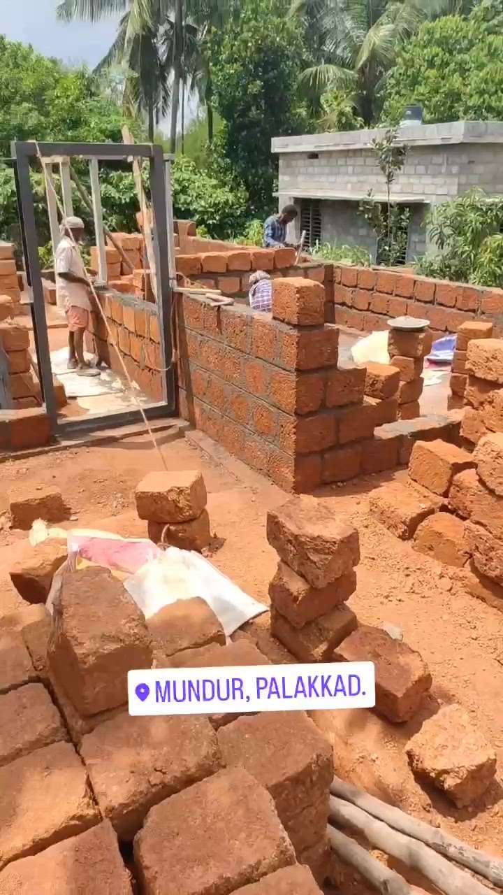Ongoing project at Mundur Palakkad🏡


 #2BHKHouse  #budgethomes