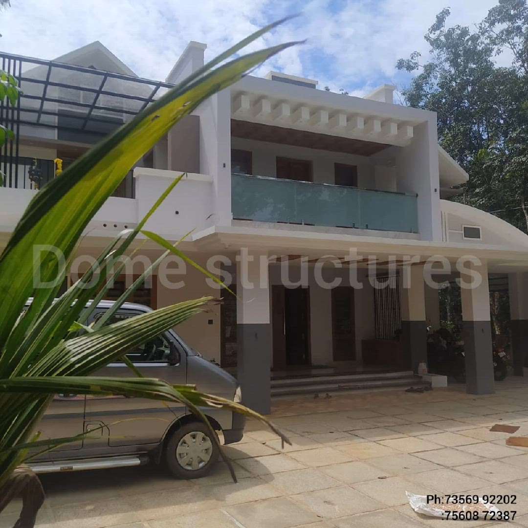 Residence of Mr.manoj at changanasery. 

contact for all type of construction works

Dome Structures 
Palakkad
ph:75608 72387