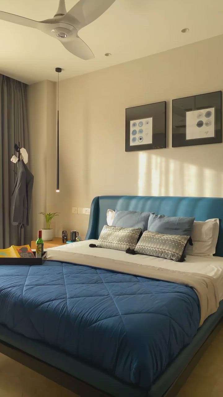 bedroom interior styling 
 #BedroomDecor #MasterBedroom #KingsizeBedroom #BedroomIdeas