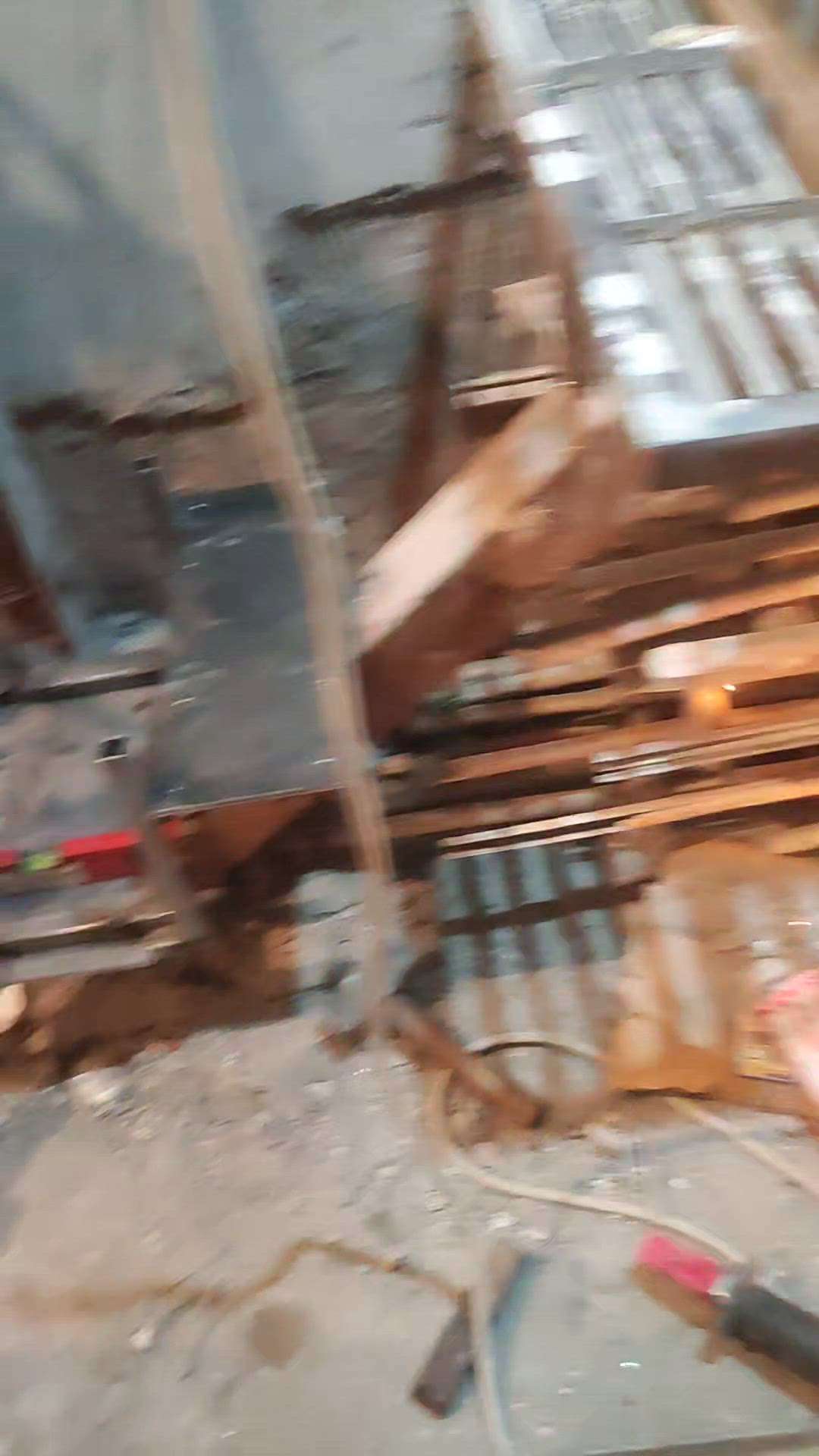 iron work from sadar bazar 12tooti..
👉📞 watsapp number 8285562500
. Bismillah fabrication welding work
.
.
.
.
.
.
.
.
.
.
 #koloviral  #kolopost  #trendingdesign  #trendydesigns  #ironstairsdesign  #ironpipegate  #ironhandrails❤  #irondoors  #ironworkerlife