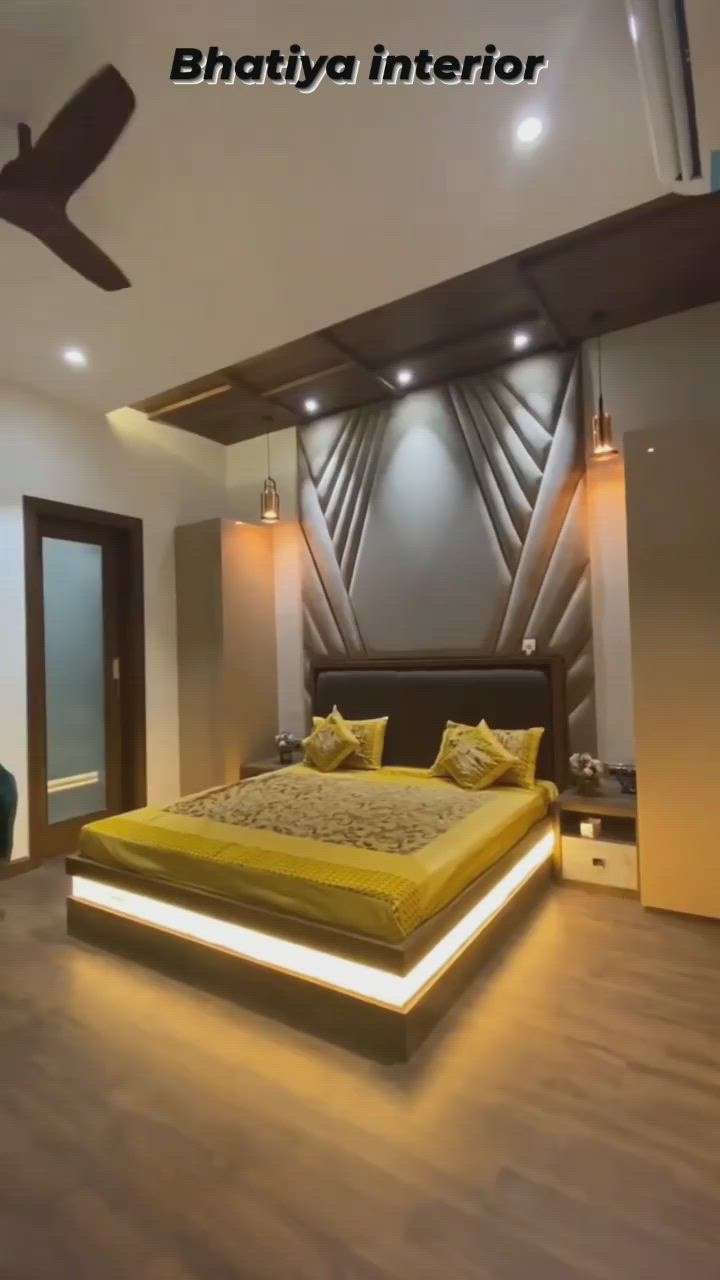 Best Bedroom Decorating Ideas - Bedroom Interior Design 2022 #shorts #bedroominterior #bhatiyainterior www.bhatiyainterior.com #MasterBedroom #BedroomDecor #BedroomDesigns #ModernBedMaking