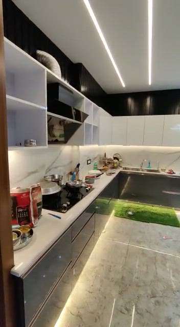 model kitchen