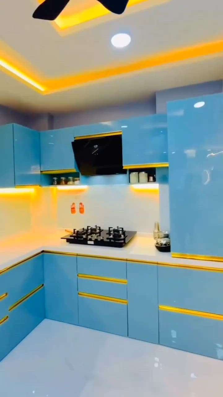 modular furniture modellor kitchen video ask KoloApp  #ModularKitchen  #Modularfurniture  #ask  #koloviral  #kolopost  #askexperts