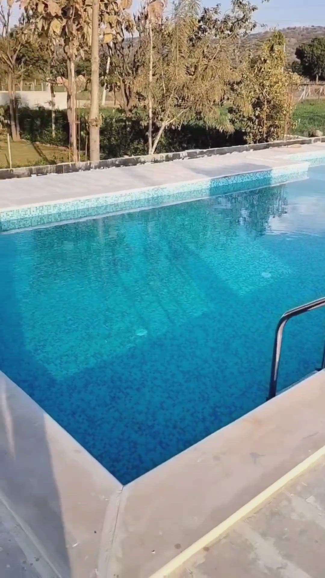 Get ready to beat the heat with your personal pool #poolside #swimmingpoolconstructionconpany  #farmhouse
