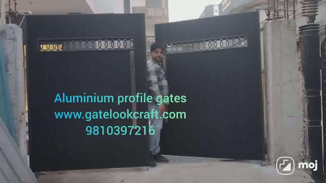 Aluminium profile gates by Hibza sterling interiors pvt ltd manufacture in Delhi Gurgaon Noida faridabad ghaziabad Soni pat bhadur gadh #gatelookcraft
#aluminiumprofilegate
#maingates
#slidinggates
#gatedesing
#fancygates