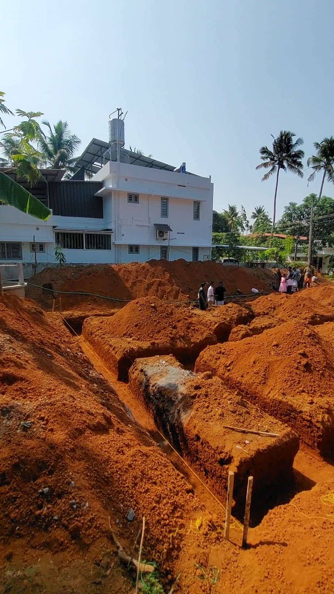 trenching foundation works

 #foundation_prepration 
 #foundation 
 #foundations 
 #rubble 
 #keralahomeplans 
 #keralaarchitectureproject