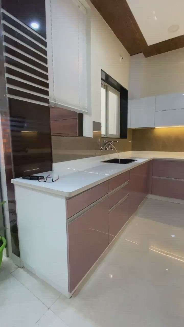 premium modular kitchen
