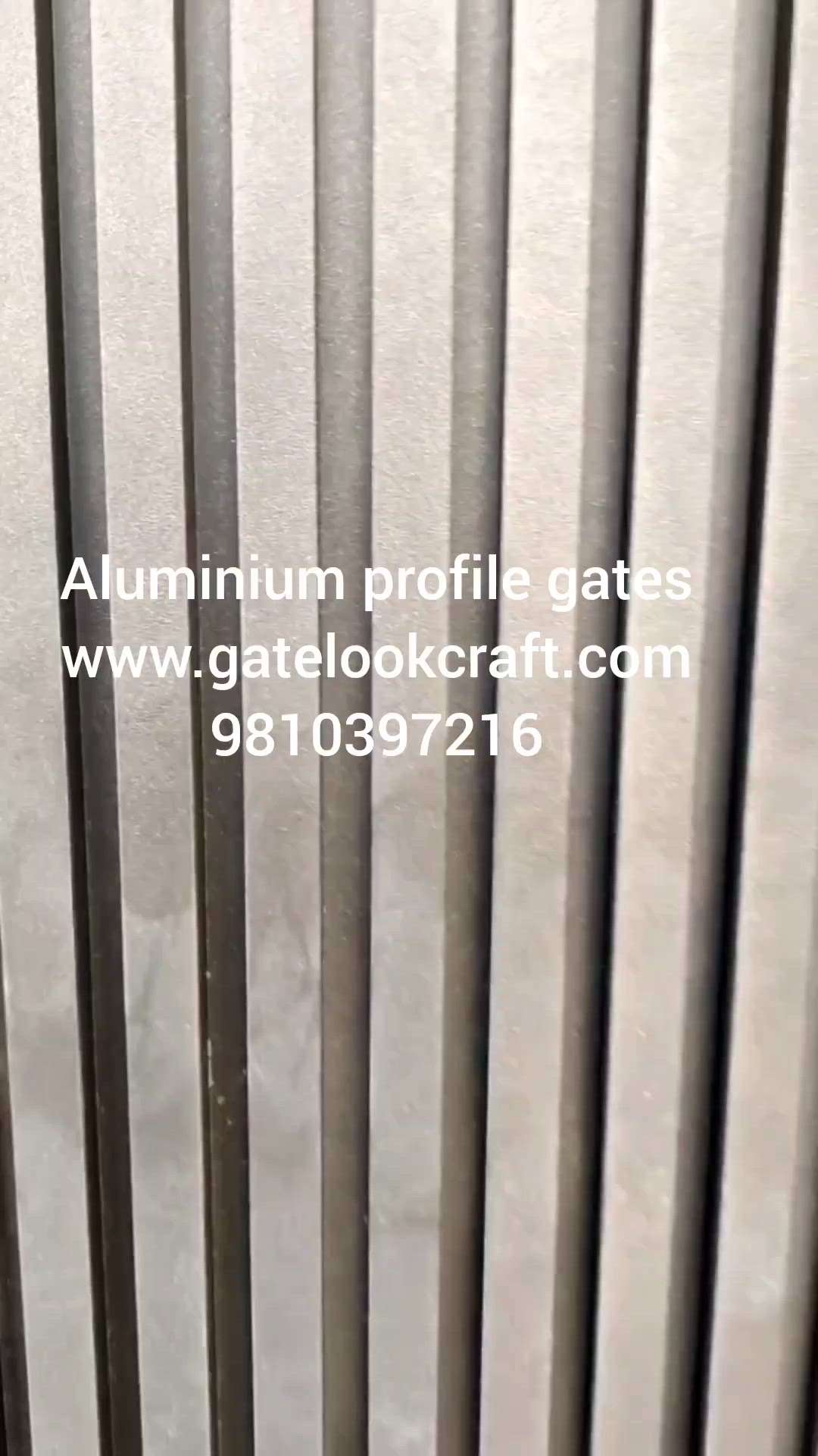 Aluminium profile gates by Hibza sterling interiors pvt ltd #gatelookcraft #aluminiumprofilegates #aluminiumgates #maingates #designer #gates #fancygates #powdercoatinggate