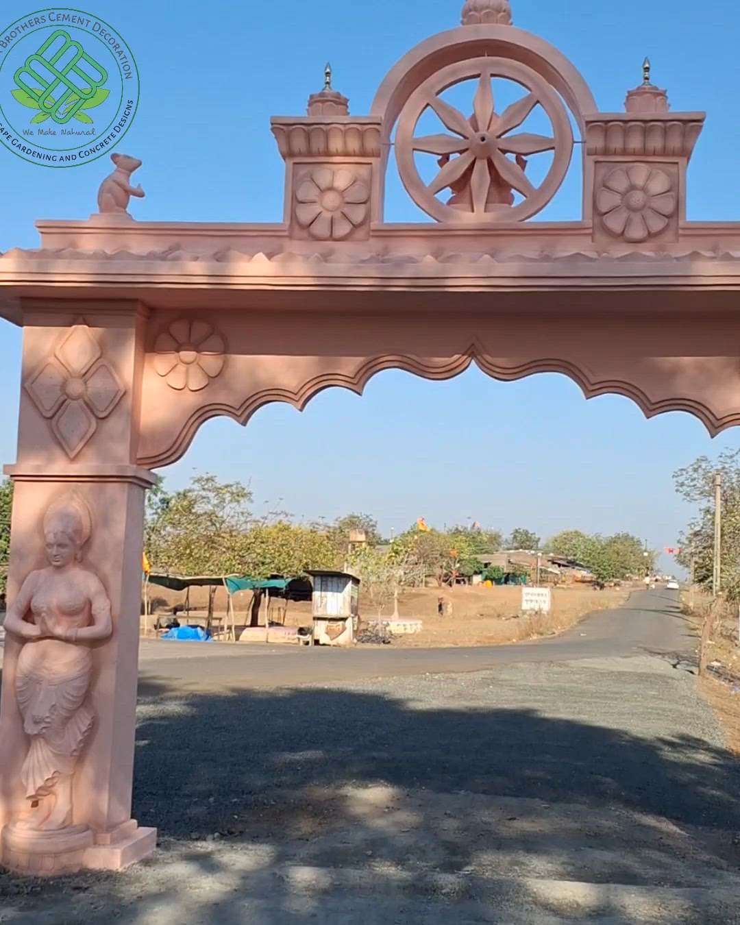 New Entrance gate design @ Forest Department rest house Padmalaya Dist.Jalgaon 

 #entrancegate  #entrancedecor  #Entrance  #cementartwork  #Ferrocement  #forest  #mirzabrotherscd  #mirzabrotherscementdecoration  #jalgaon