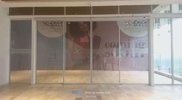 automatic glass door
in Lucknow  Lulu Mall