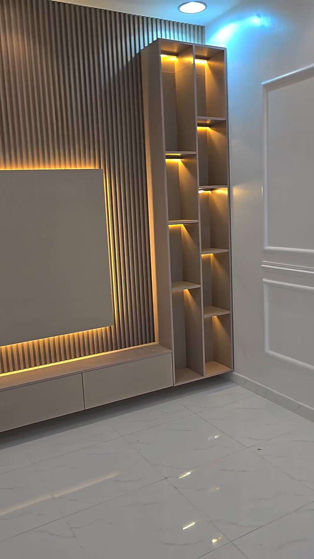 #tvcabinet  #modularTvunits  #InteriorDesigner  #HomeDecor