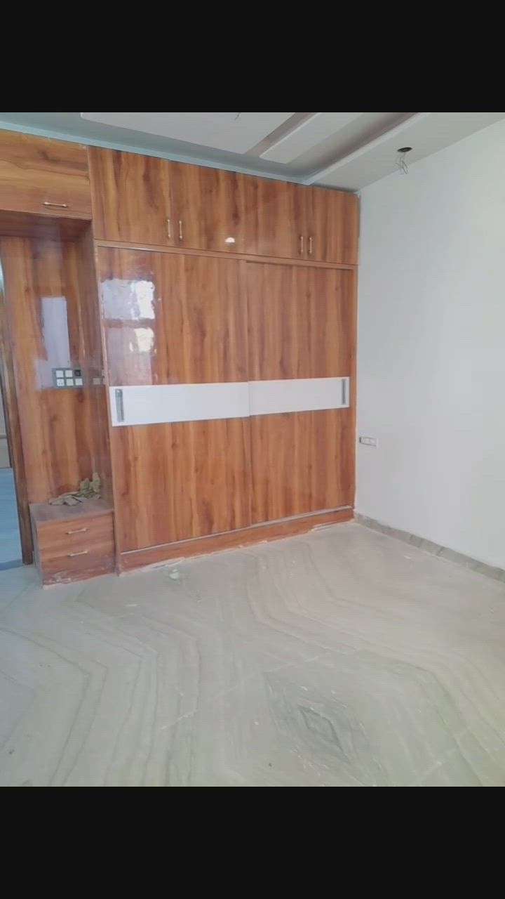 #Carpenter  #ClosedKitchen  #Almirah  #badroom  #Almirah  #ledpanel  #Palakkad  #HouseDesigns  #HomDecor