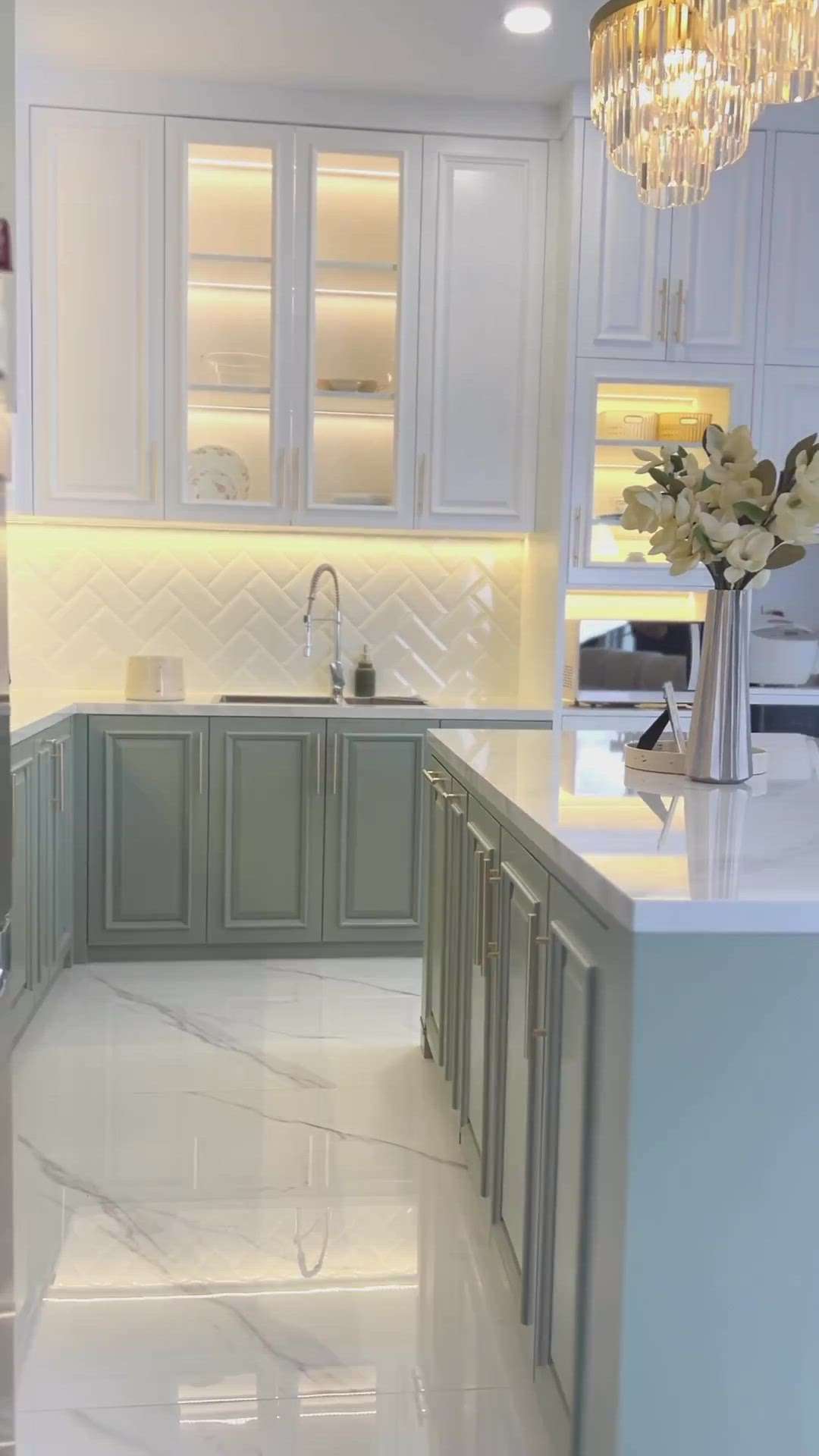 A beautiful kitchen inspiration for you in bright colours. Did you like it? 

Royal Oak Projects specialize in luxury interior design projects in Indore and surrounding cities. Message us for free consultation and designing custom interiors for your home or office. 

___________
#home #homesweethome #homedecor #homedesign #homeinterior #architecture #builder #interiordesign #design #luxury #luxuryhomes #housedesign #interior #construction  #homeinspiration #homestyle #homes #realestate #koloapp  #livingroom #livingroomdecor #bedroomdesign #bedroom #pool #indore #india #indorecity #madhyapradesh #mp #indori #indoregram