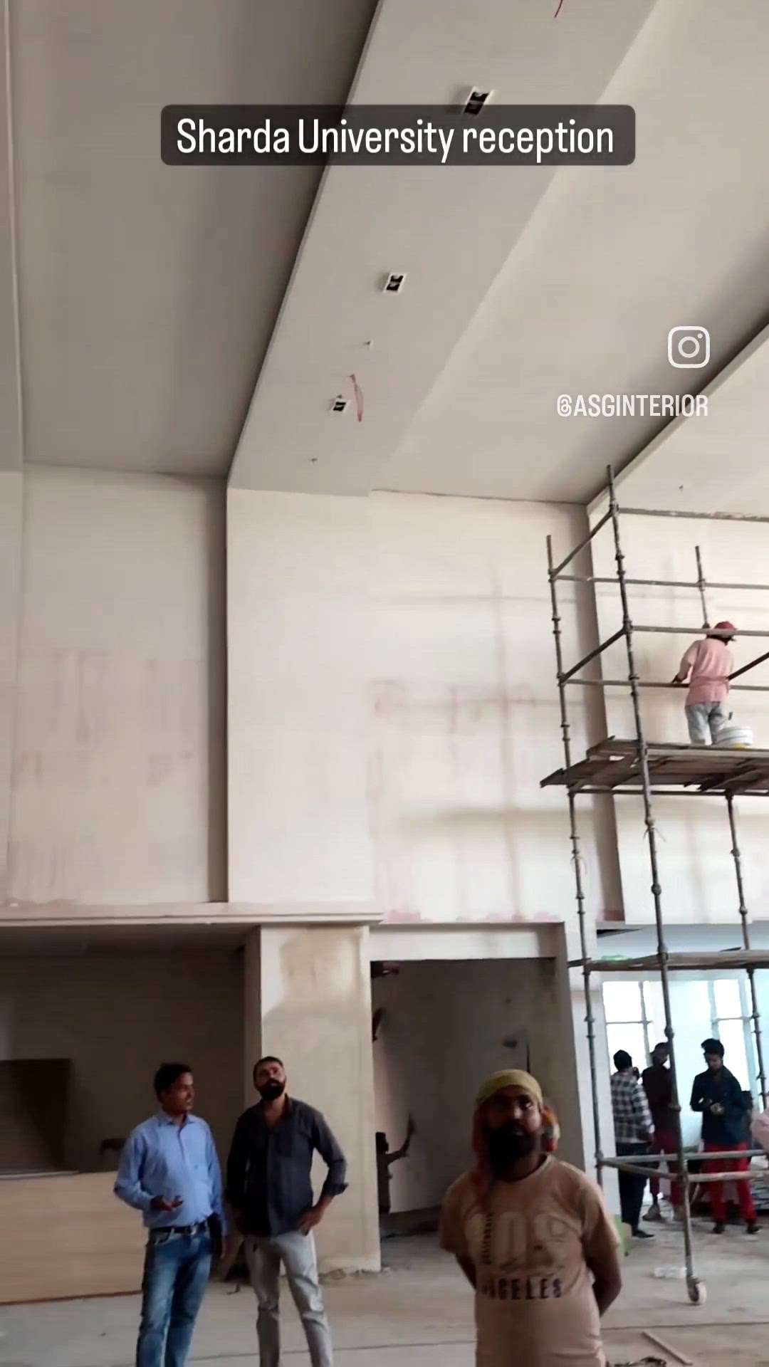 sharda University reception

#sharda #university  #Painter #WallPainting  #ceilingpaint