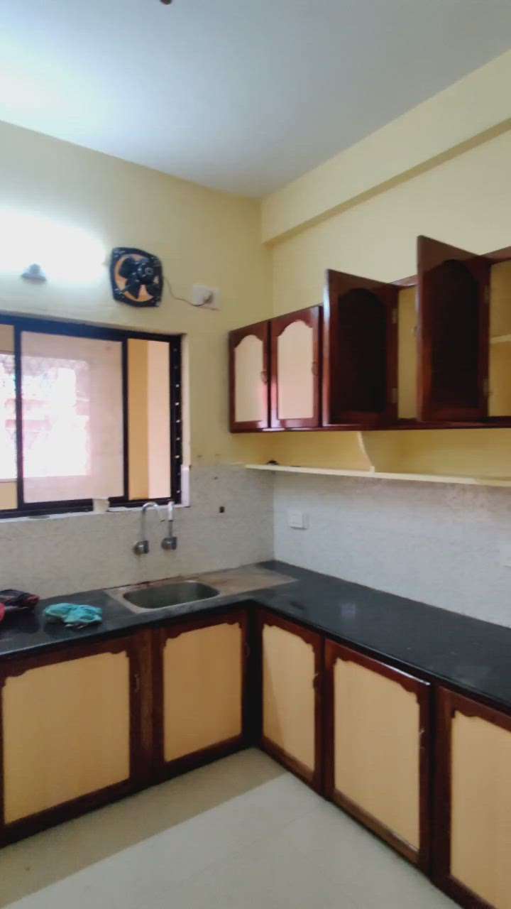 Aluminium kitchen Thrissur Mob: 7907544304 #KitchenIdeas  #ClosedKitchen  #LargeKitchen #ModularKitchen #KitchenCabinet #HouseDesigns #KeralaStyleHouse #TraditionalHouse