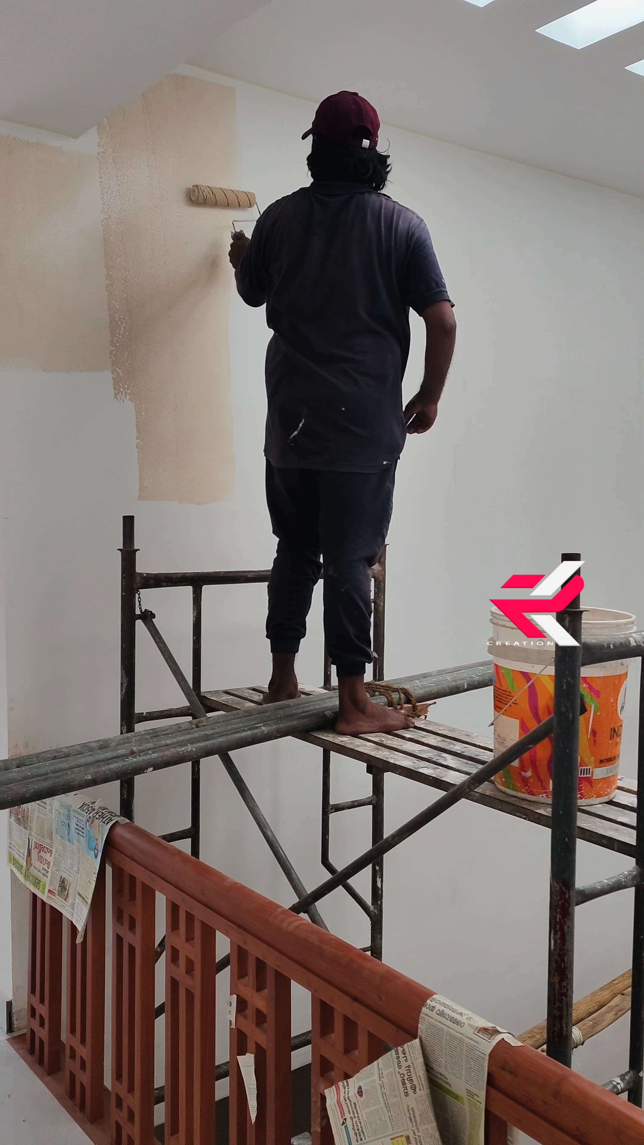 Double height stair wall cement texture finish @kundara






 #cementtexture  #doubleheightwalldesign  #TexturePainting  #High_Quality  #WallPutty  #WallDecors  #LivingroomTexturePainting  #InteriorDesigner  #Painter  #WallPainting  #paintingonwall  #asianpaint  #Designs  #bedroomwalldesign  #premium  #premiumproduct  #costomized
